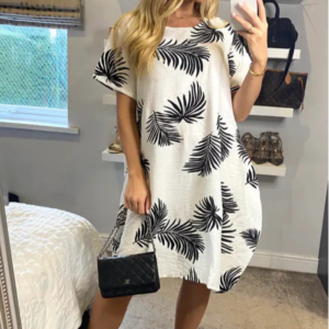 The Feather t-shirt Dress